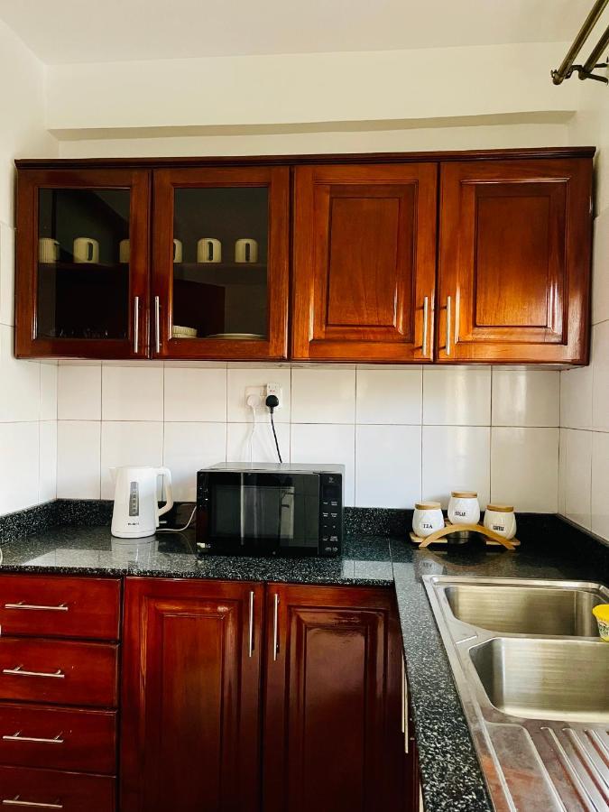 Khael Glory Offers 247 Security Apartment *