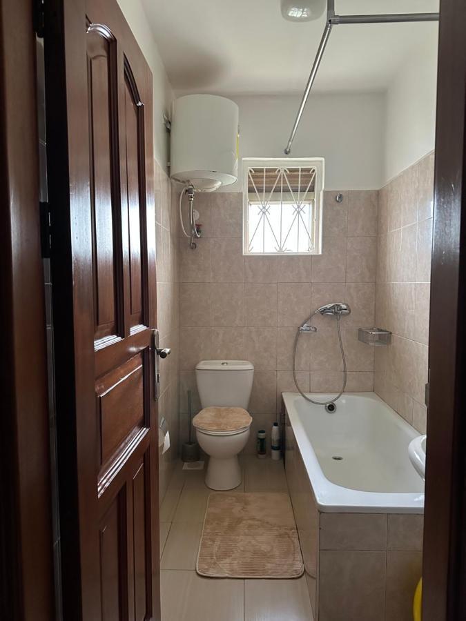 Khael Glory Offers 247 Security Apartment *